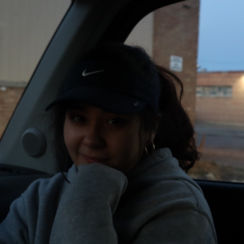 Meet your Posher, Mia
